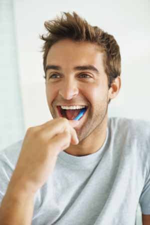 colorado springs teeth cleanings - man brushing his teeth